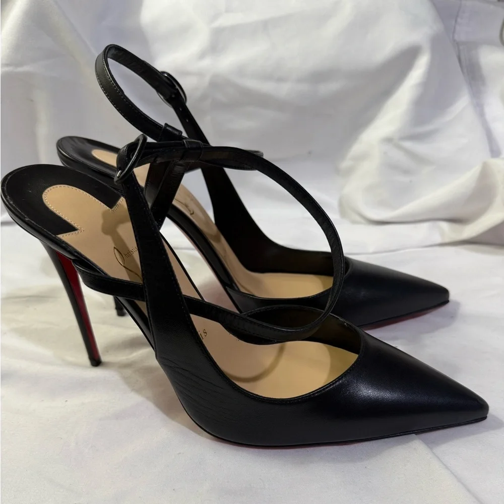 Christian Louboutin Jenlove
100 mm Strappy pumps - Kid leather W/Size 41 US/11 - Picture 5 of 12